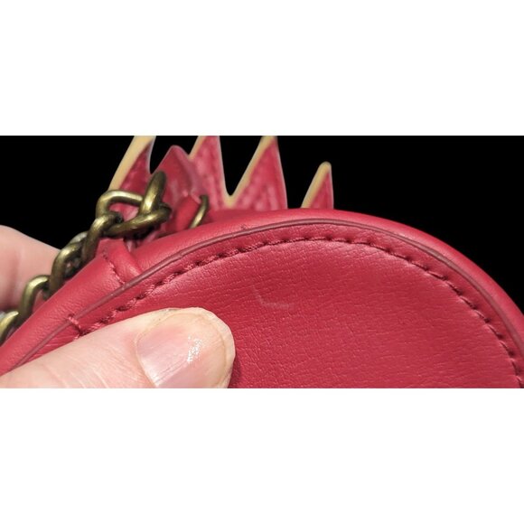 Disney Descendants Evie Heart Crown Purse With Gold Tone Chain And Details - Picture 7 of 16